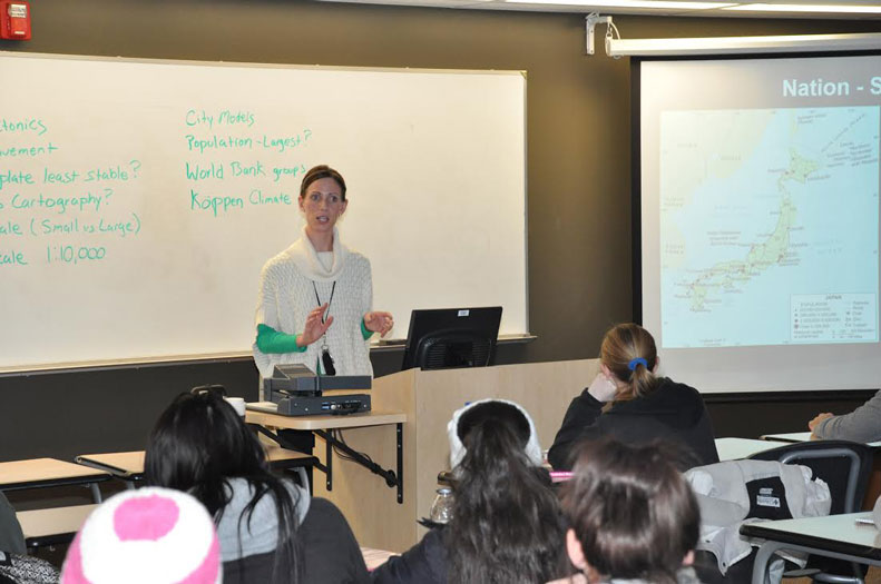 Faculty teaching students at Lapeer Extension Center classroom