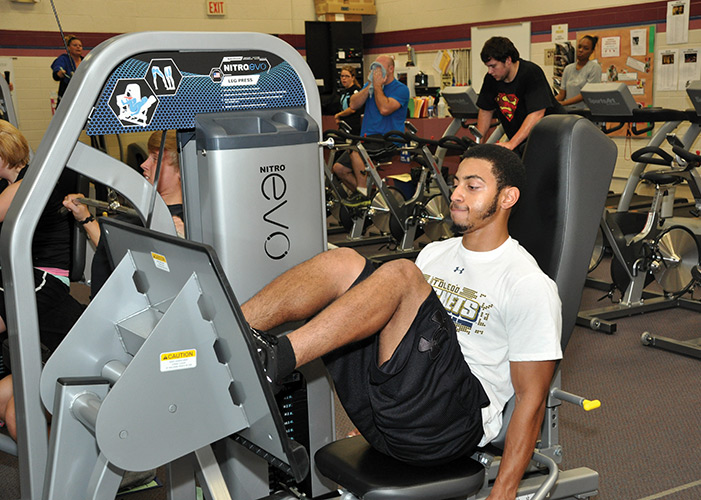 Student working out at the fitness center